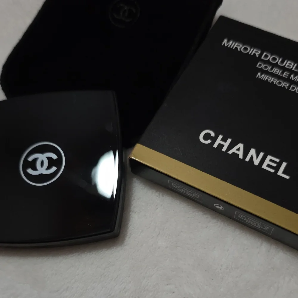 NEW~ CHANEL Double Sided Mirror